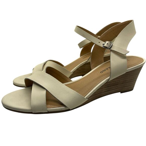 Lucky Brand 10 M Shoes Low Wedge Heel Sandals Leather Ivory Heels - Picture 1 of 11